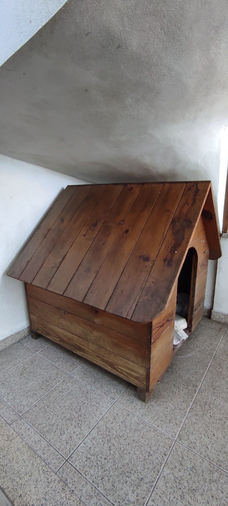 Casota cão Em madeira
