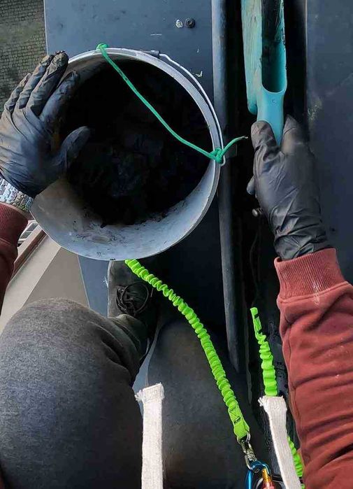 Czyszczenie rynien Sosnowiec, Katowice, Zabrze, Gliwice. Doczyszczona