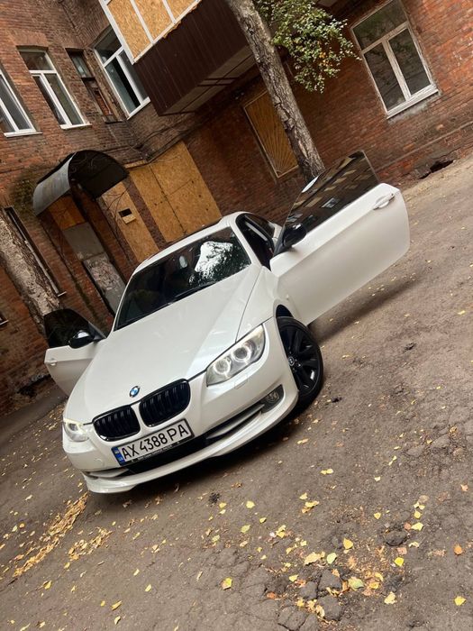BMW 328 e92 3 series