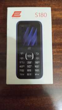 Мобильный телефон  2E S180 DUAL SIM