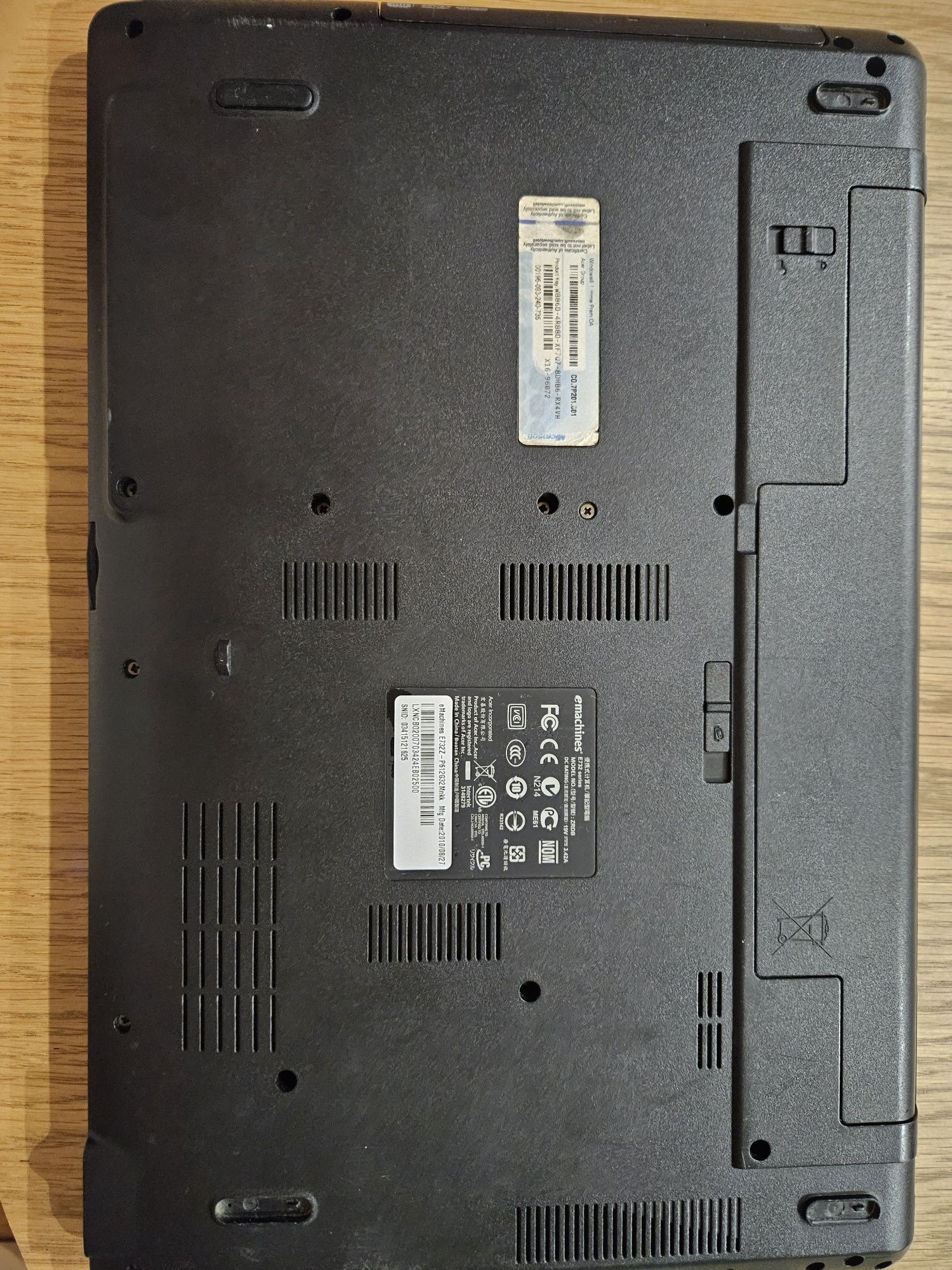 Laptop emachines, intel pentium, Windows 7
