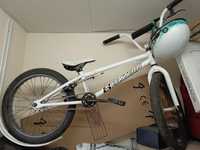 Велосипед Eastern BMX PayDirt 20" white