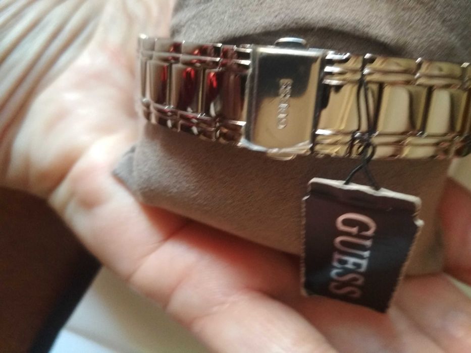 Часы Guess оригинал