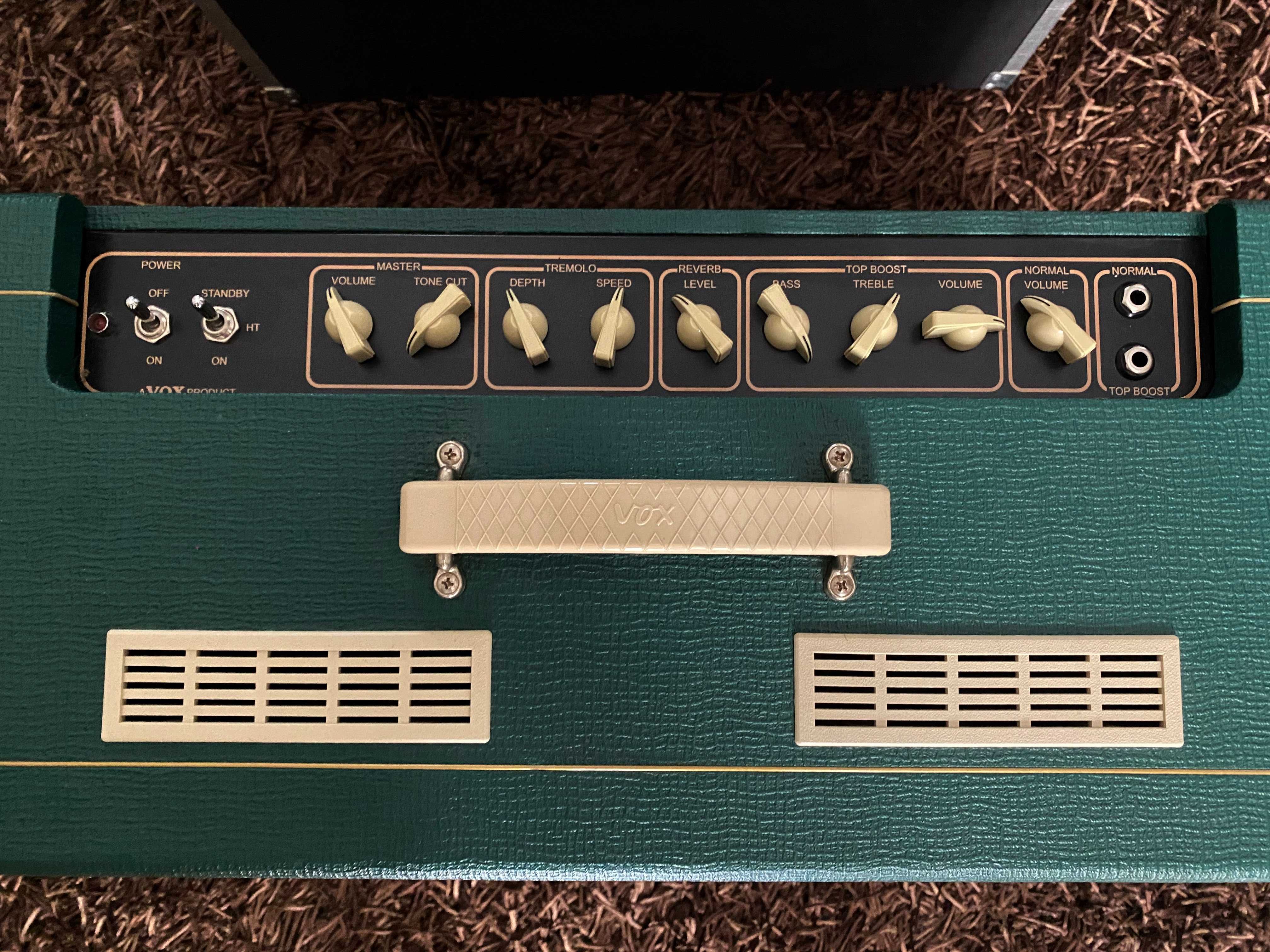 Amplificador VOX AC15 C1 British Racing Green - Edição Limitada