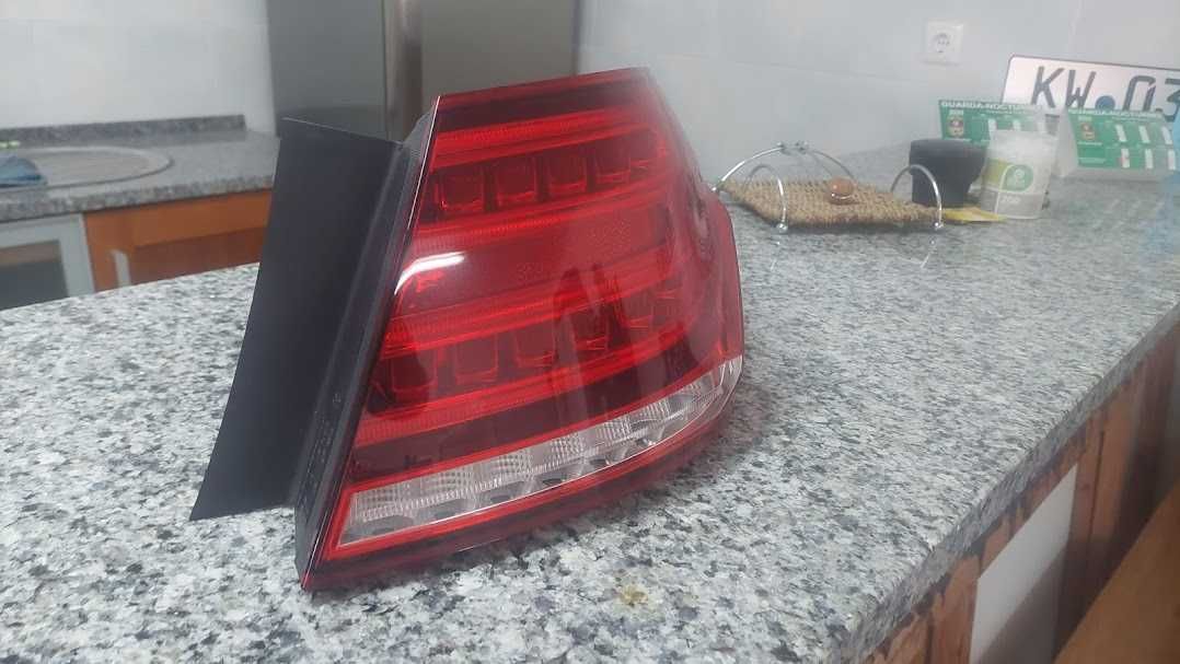 Farolim em Led Traseiro lado direito para Mercedes Classe E W212