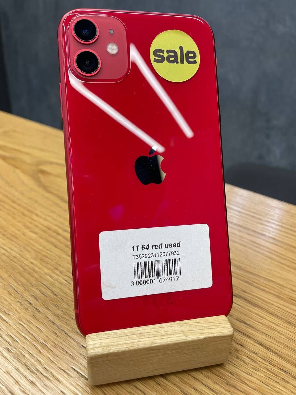 АКЦІЯ Вживаний Iphone 11 64 Red в Ябко м. Старокостянтинів