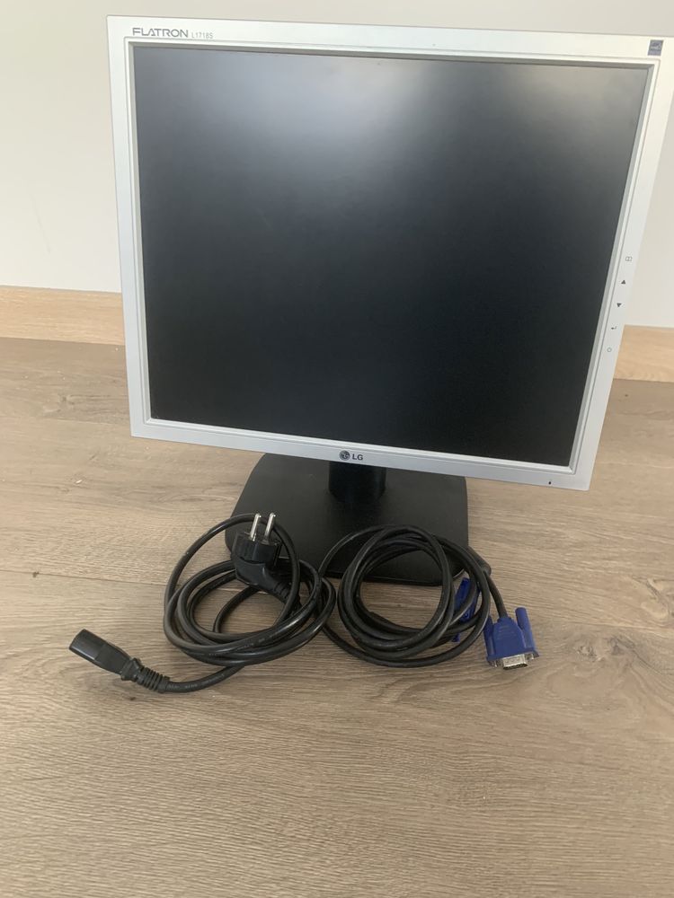 Monitor LG komputerowy