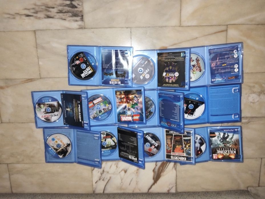 Jogos PlayStation 4 God Of War/ The last of us