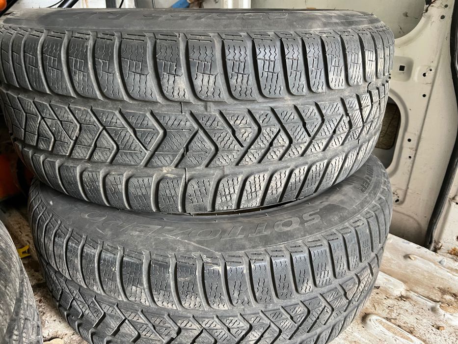 Opony zimowe Pirelli 4szt 235/55 r17 używane cena za komplet
