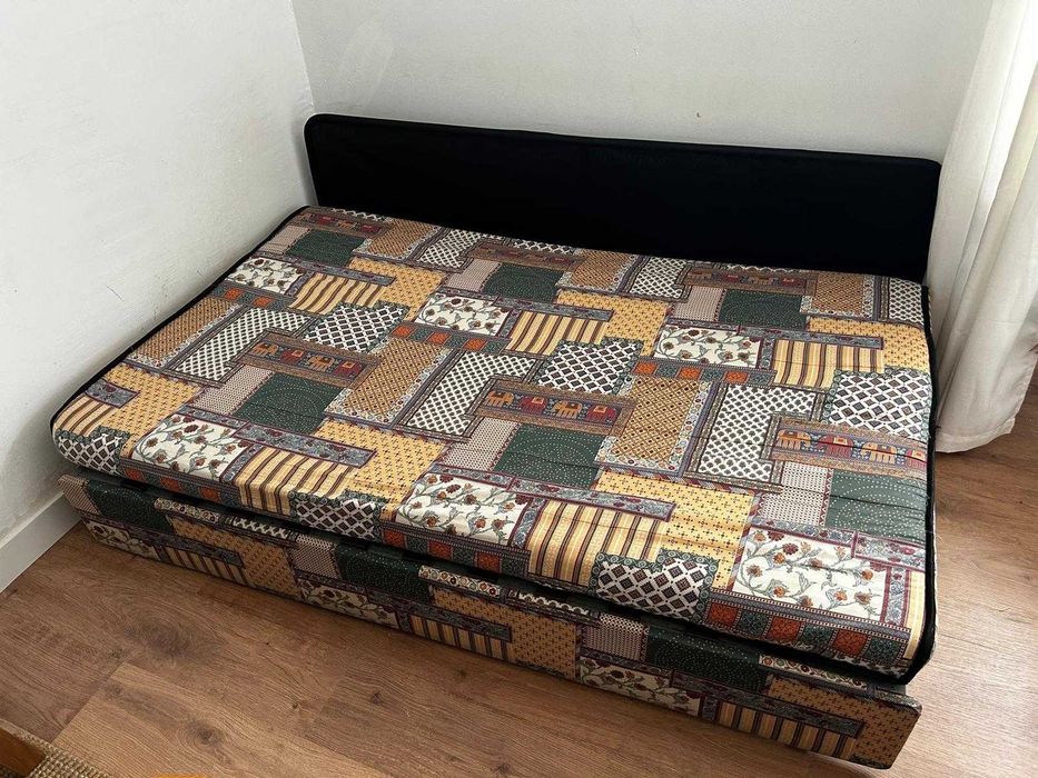 Sofá-cama 3 lugares