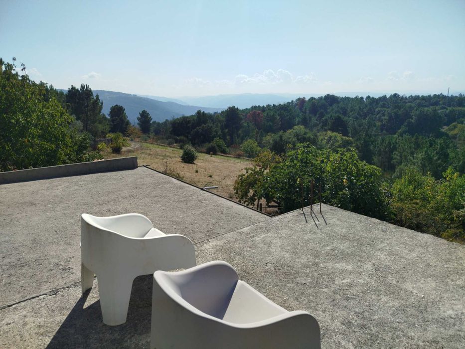 Moradia T3 calmo e vistas deslumbrantes