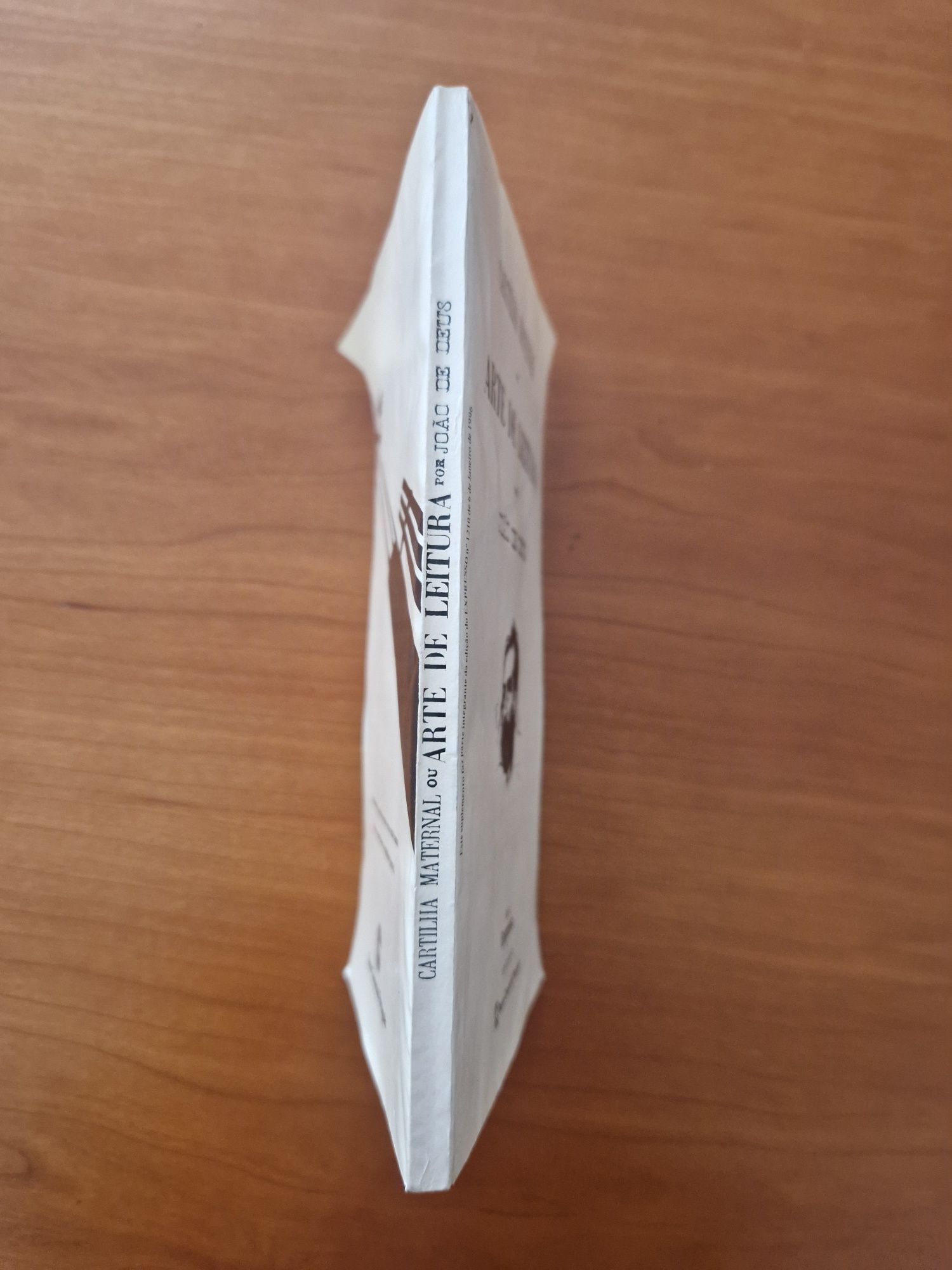 Livro "Cartilha Maternal ou Arte de Leitura", de João de Deus