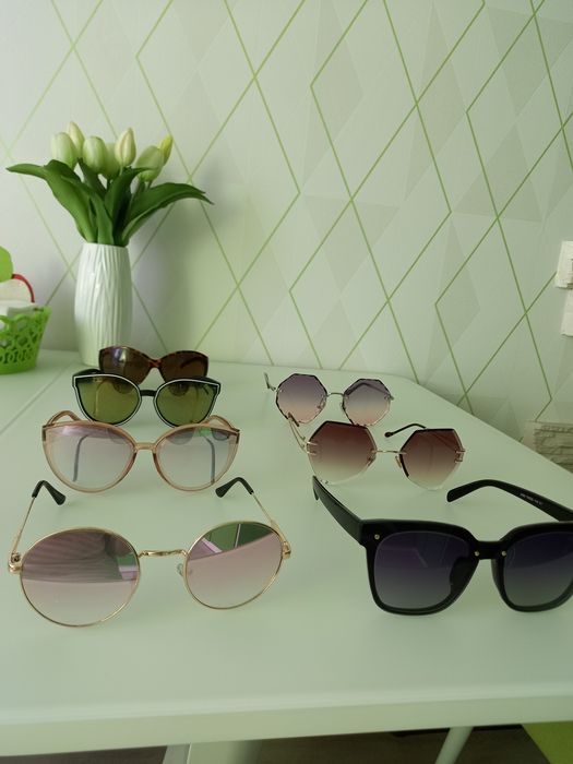 Очки солнцезащитные