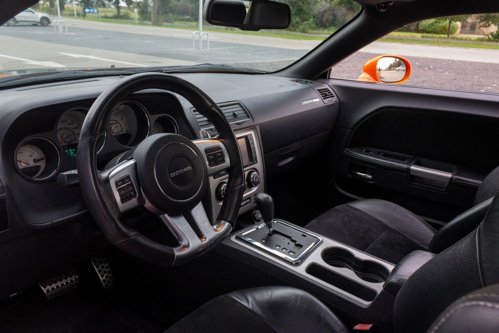 Auto do ślubu / 18stki / imprezy Dodge Challenger SRT8 6.4 Kościan