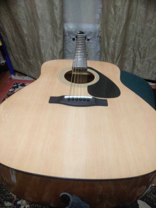Гитара акустическая Yamaha f310
