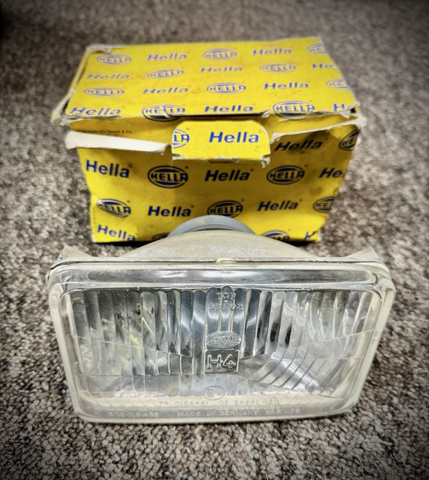 Nowa lampa Hella H4- do frontów Votex/ Tajfun- Vw golf mk2-rarytas!