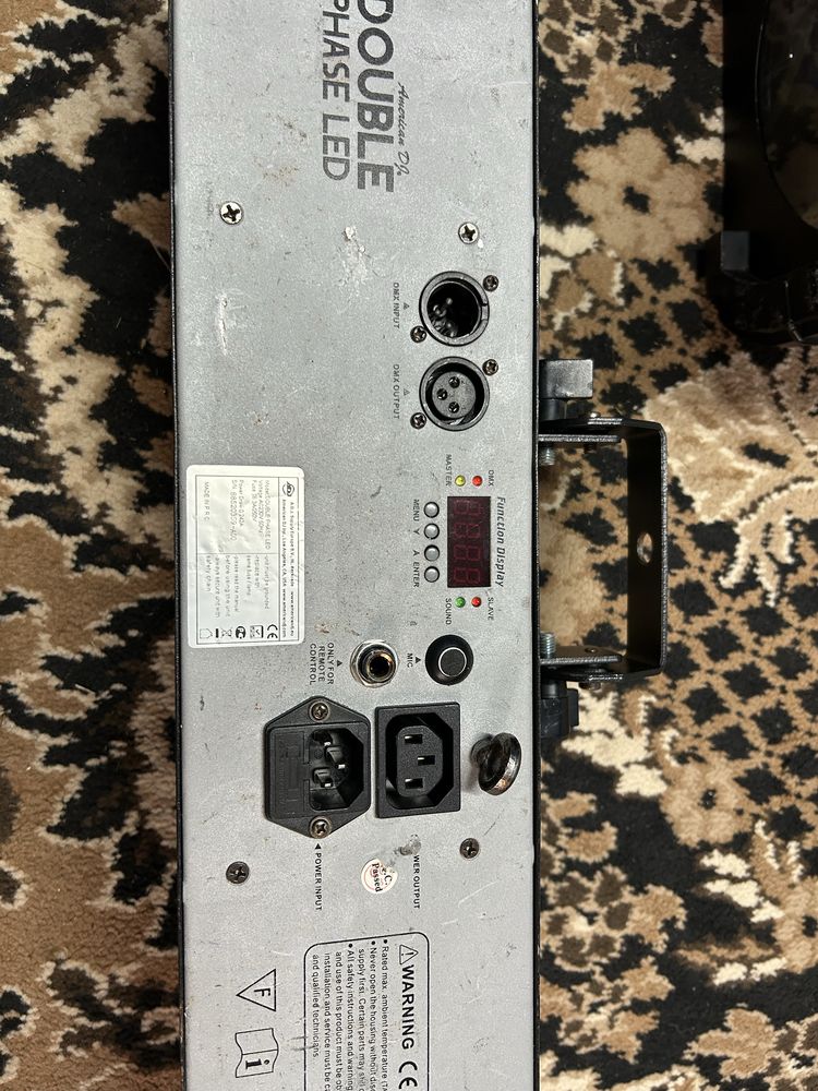 2 Reflektory ADJ Revo 4 i ADJ Double Phase LED