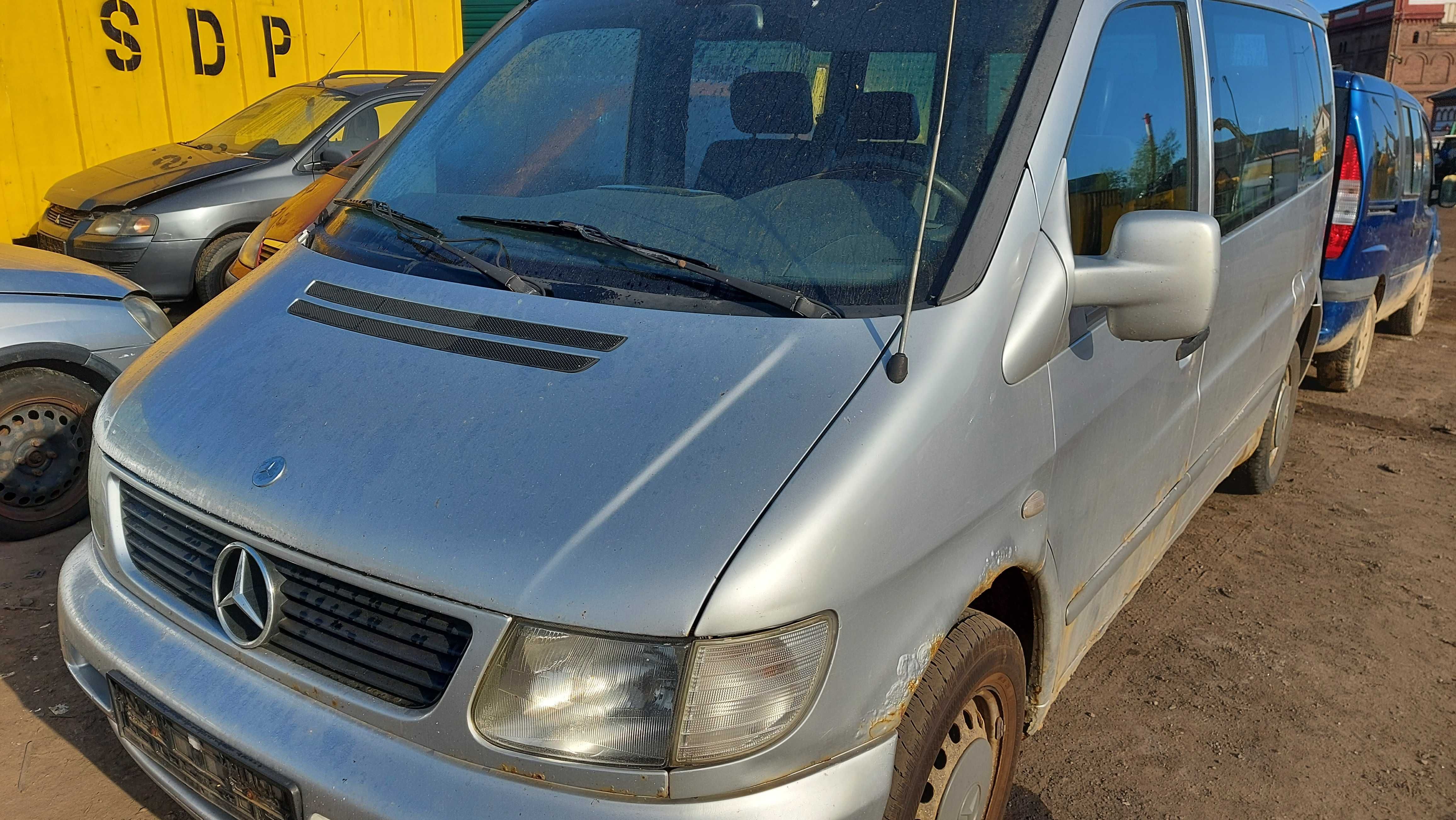 Mercedes Vito W638 zderzak przedni FV części/dostawa