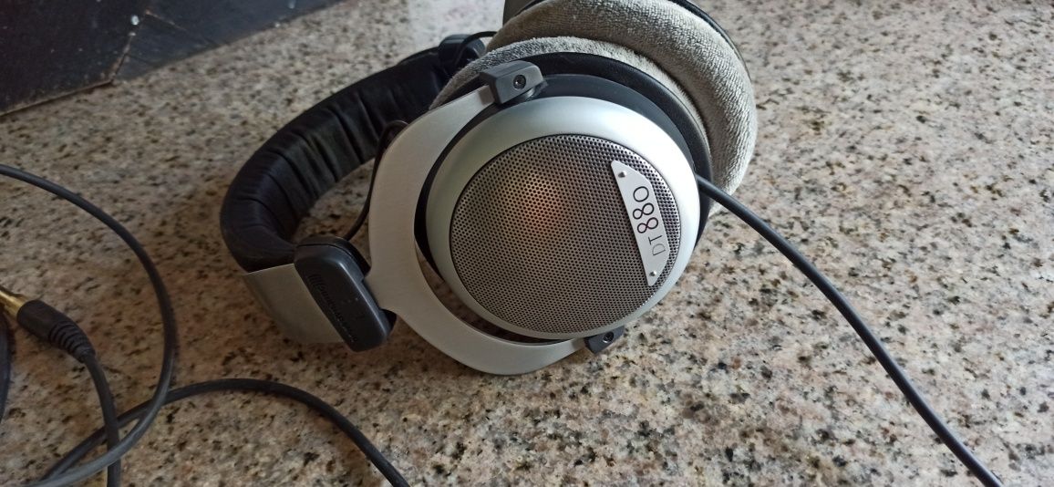 Наушники Beyerdynamic DT 880 Edition