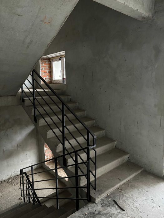 Сучасна квартира у новобудові