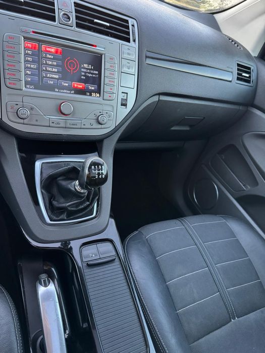 Ford Kuga 2.0 TDCi 140 KM wersja TITANIUM 4x4