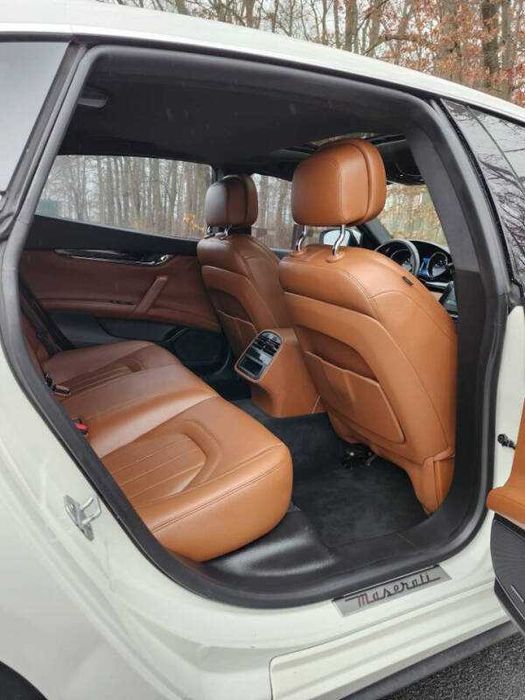 2017 Maserati Quattroporte