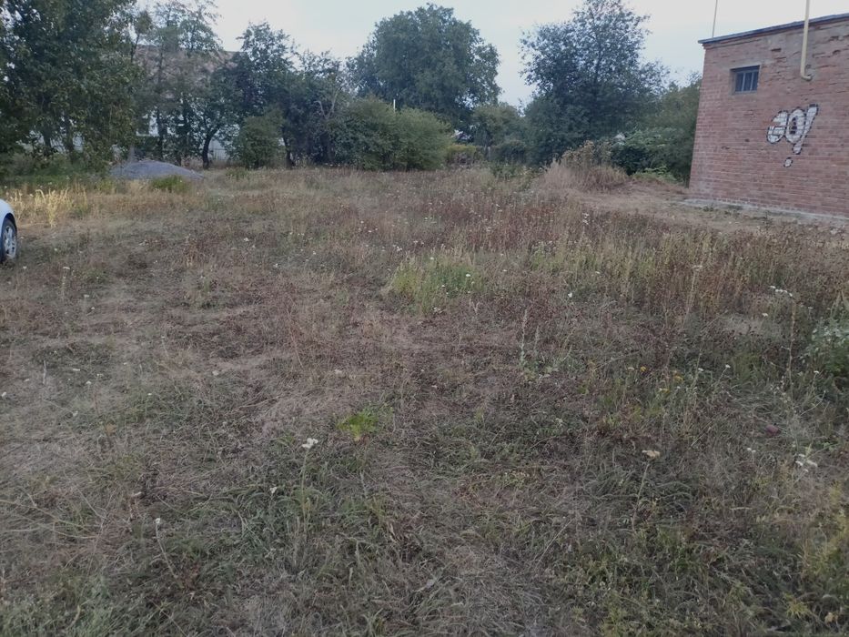 Земельна ділянка під забудову