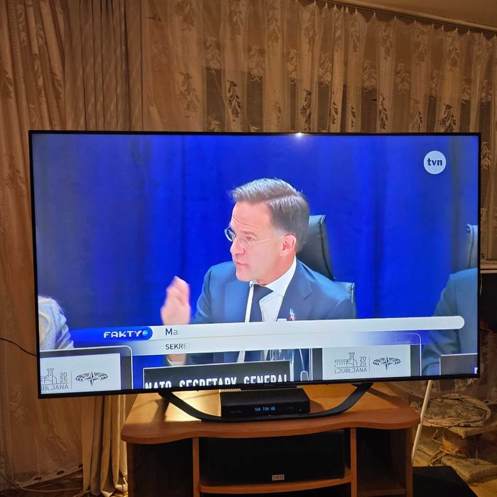 Sprzedam TV  HISENSE 65U7KQ  mini-led stan idealny na gwarancji+ubezp.