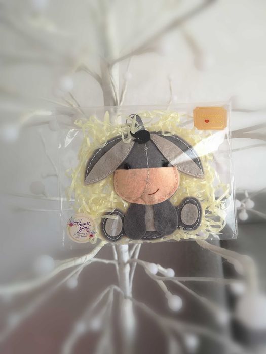 Breloczek-zawieszka Kłapouchy Handmade z filcu