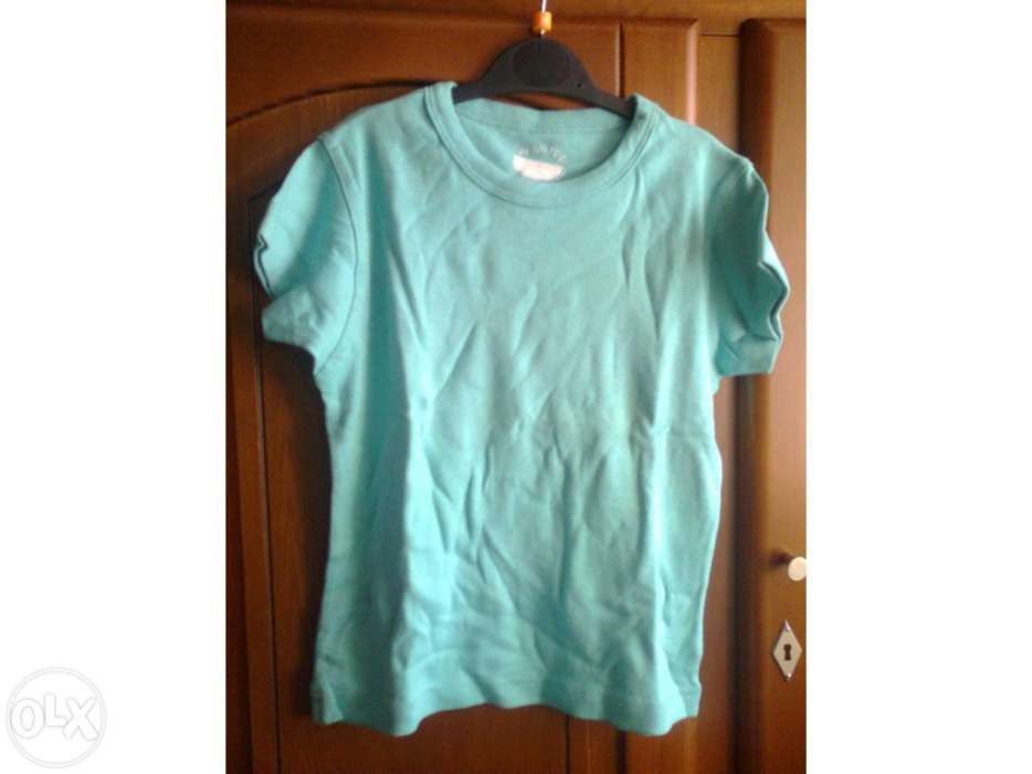 T-Shirt na cor azul claro para 12 anos