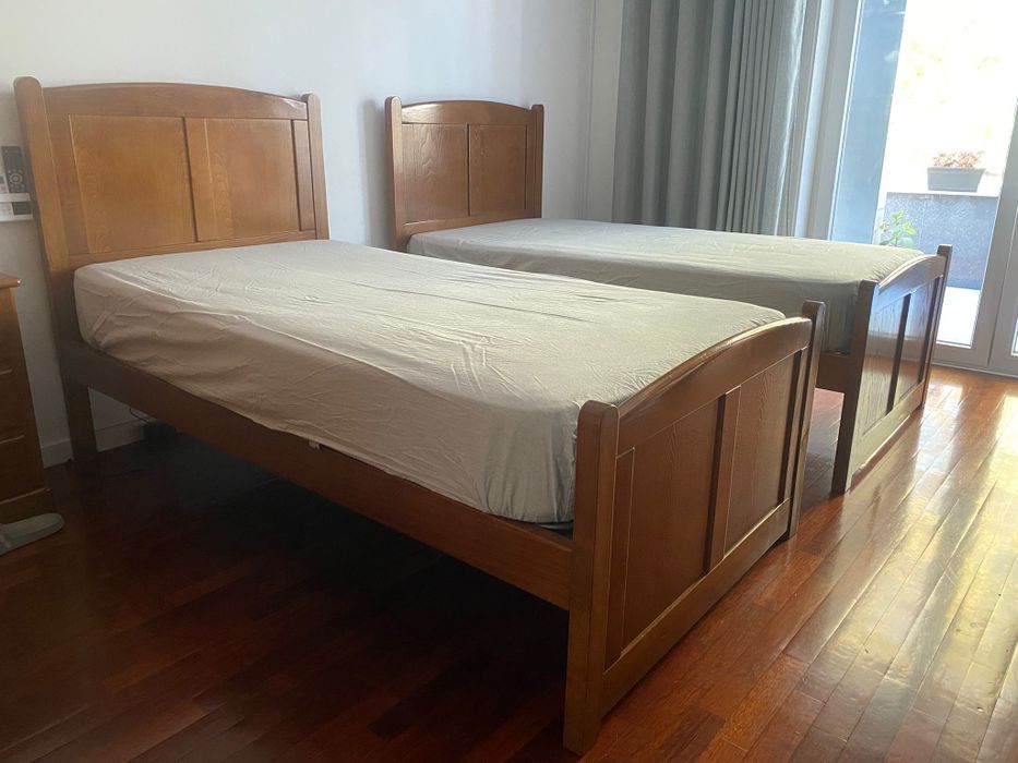 Camas de solteiro com colchão