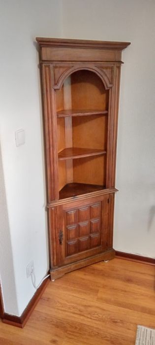 Vendo móvel de canto em perfeito estado