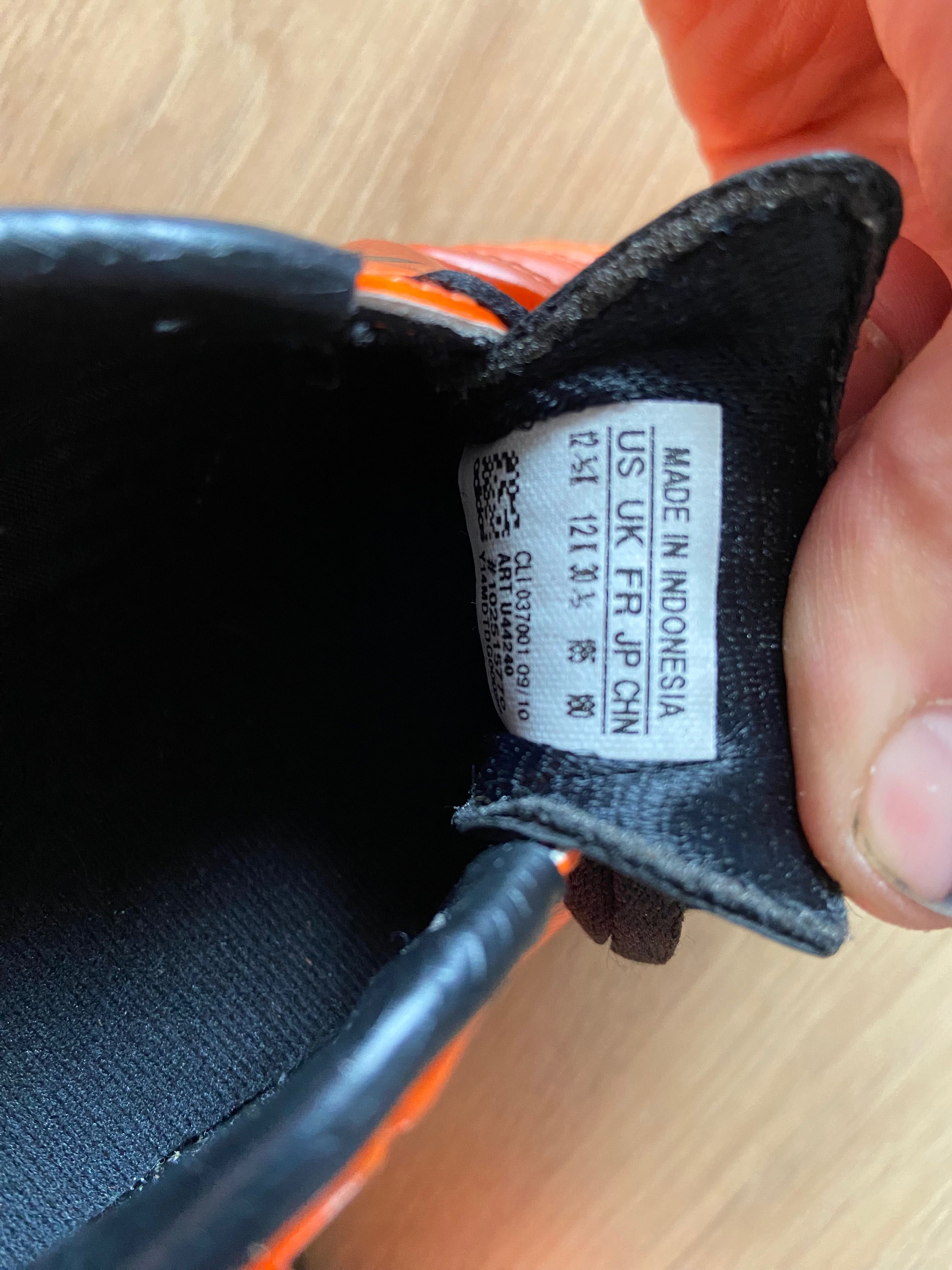 Buty piłkarskie Adidas turfy 30,5 dla dzieci