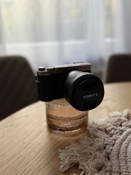Aparat panasonic lumix g DC-GX9M