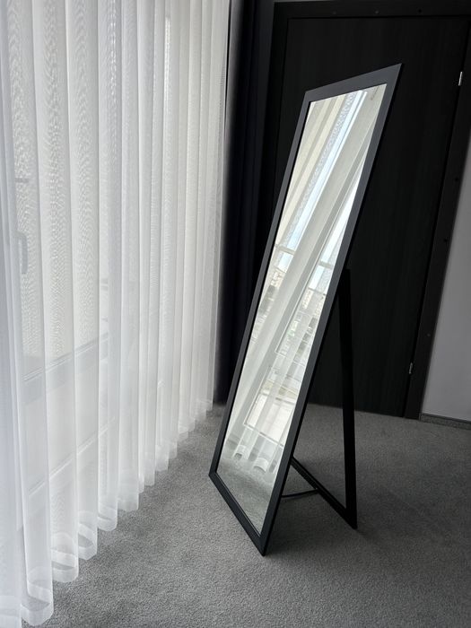 Дзеркало підлогове/настінне в кімнату для макіяжу на ніжці