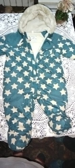 Дитячий комбінезон продам