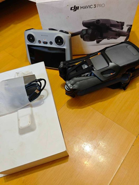 квадрокоптер mavic 3 pro на акаунті