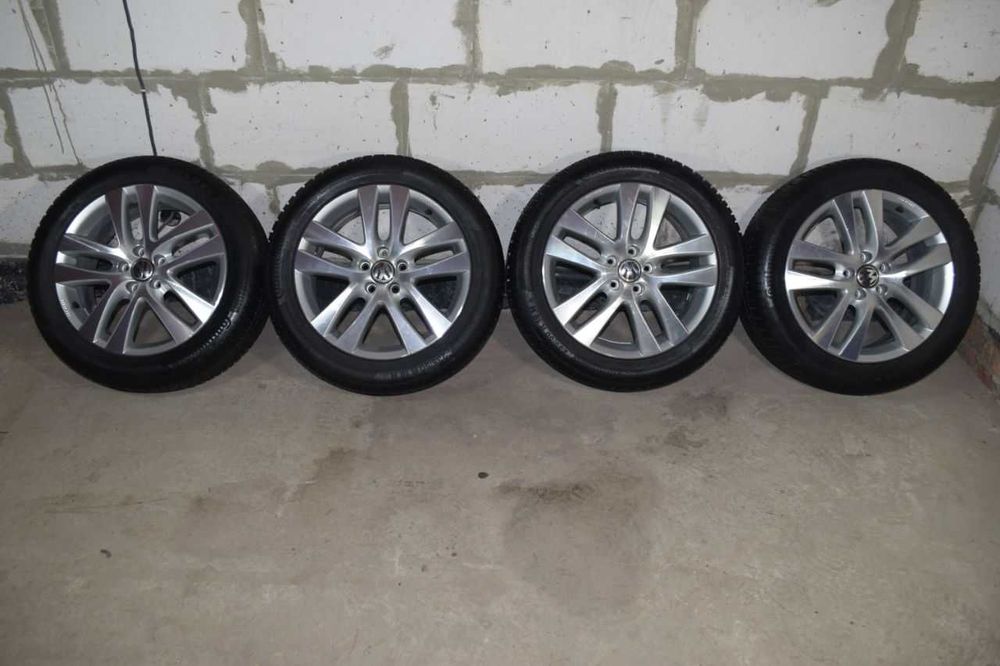 Комплект Зима Колеса 4шт 18" VW 5N0601025H Continental 235/50 R18H 97H