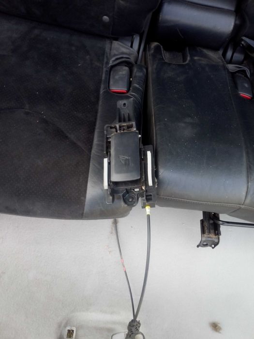 toyota RAV4 III 10-12 lift kanapa tył skóra alcantara