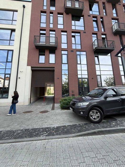 Продаж приміщення в центрі на вул. Газова