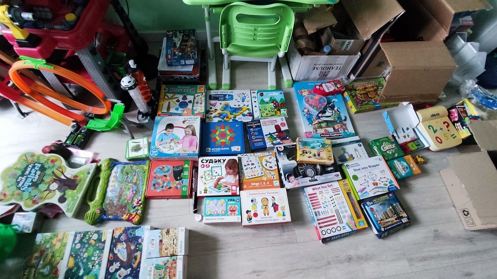 Продам наші іграшки. Развивающие розвиваючі математичні моторика Гурто