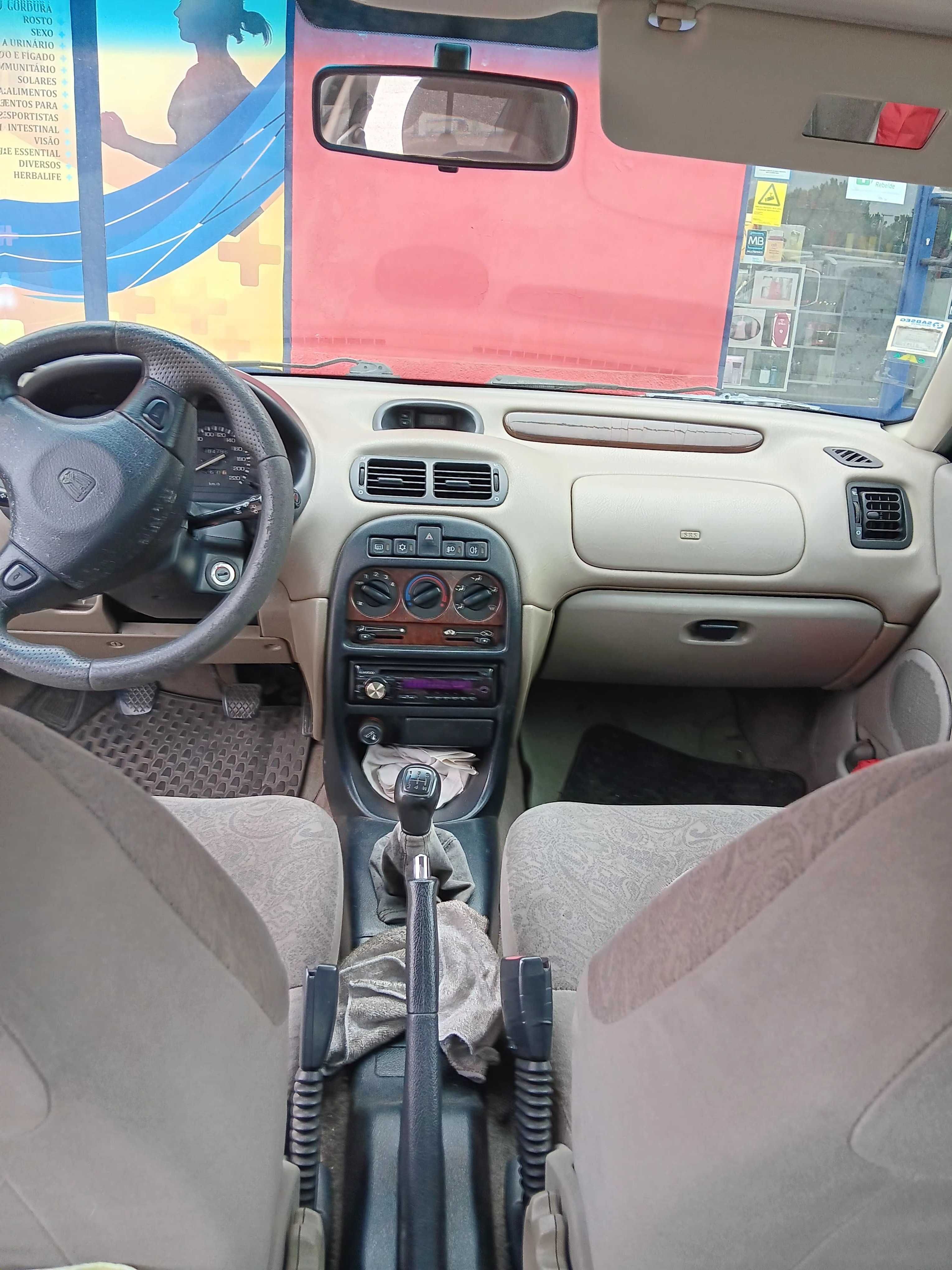 ROVER 200 - 5 Portas 750,00€