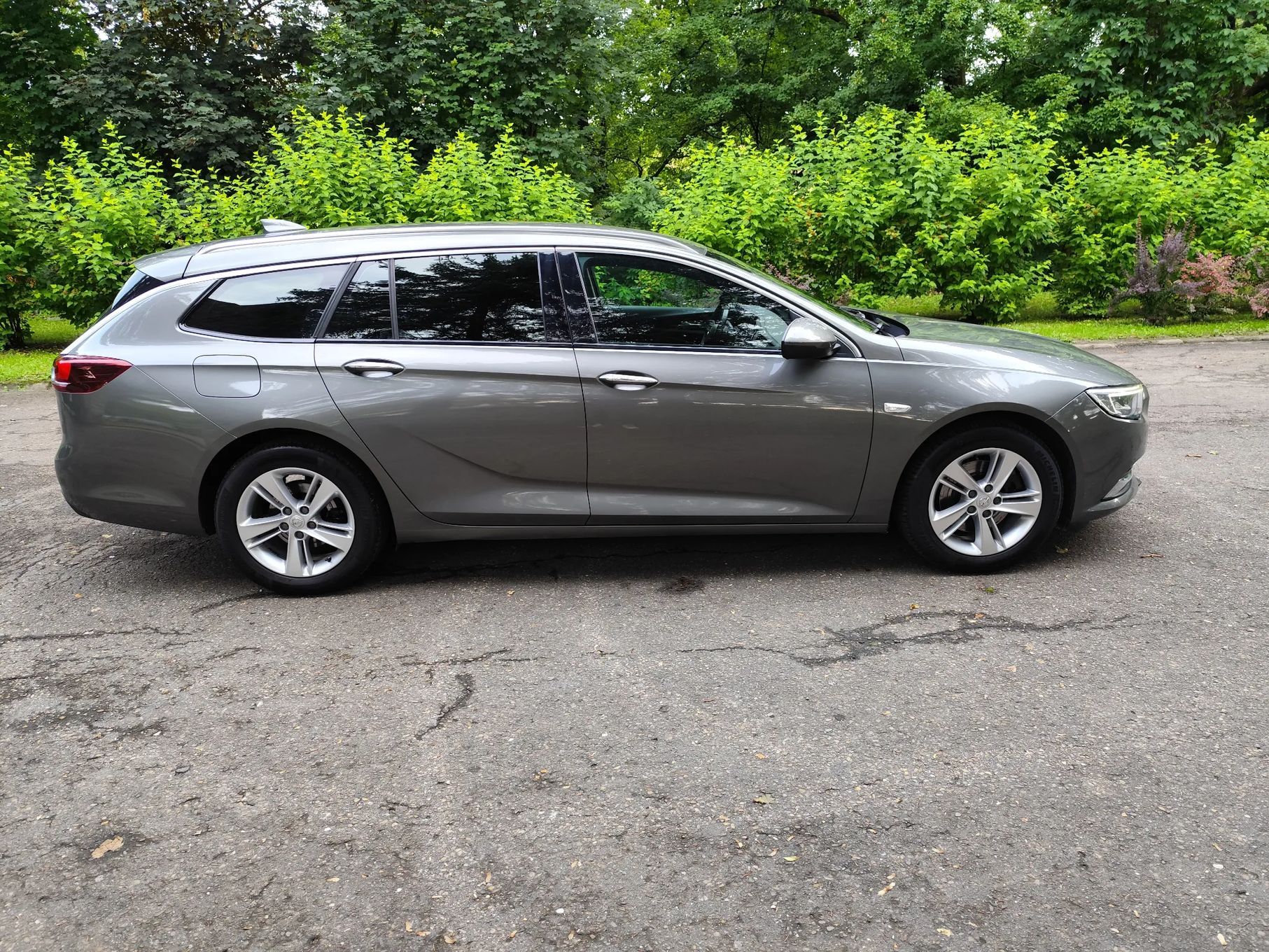 Opel Insignia 2.0 170 km automat 2xklucze ksiażka serwisowa 155 tys km full led