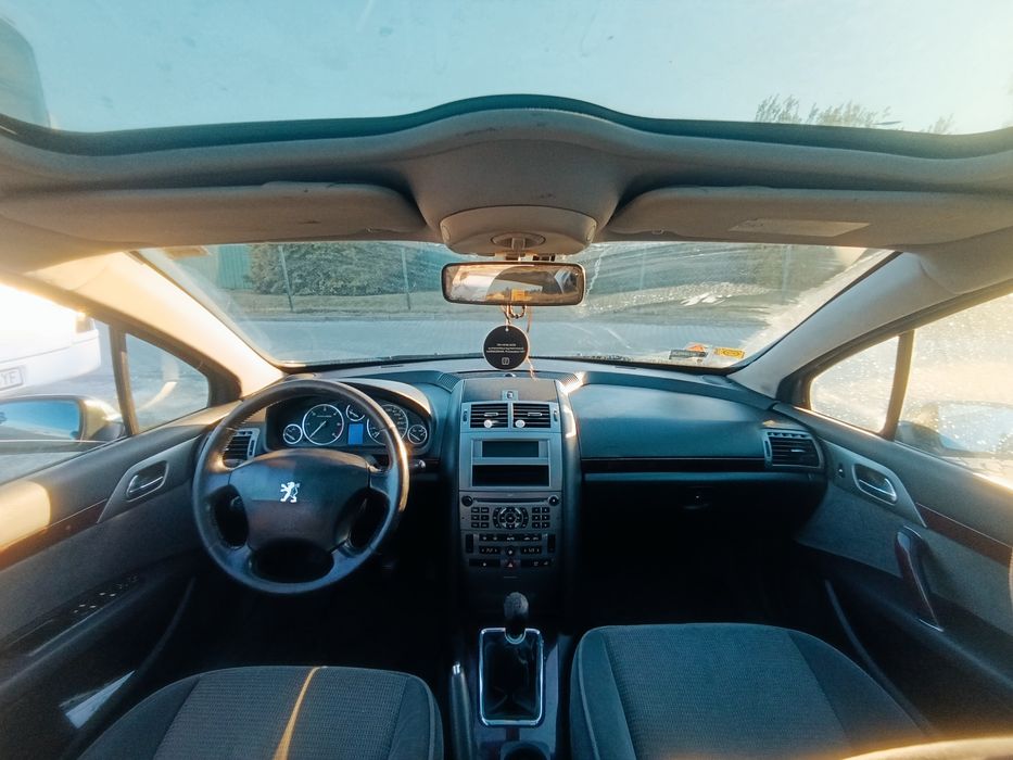Peugeot 407 Sw 1.6D // 2009 // Panorama // Klima // Zamiana //

Samoch