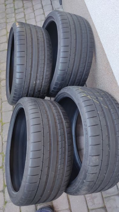 Michelin pilot super sport 255/30 ZR 20 (92Y) komplet.