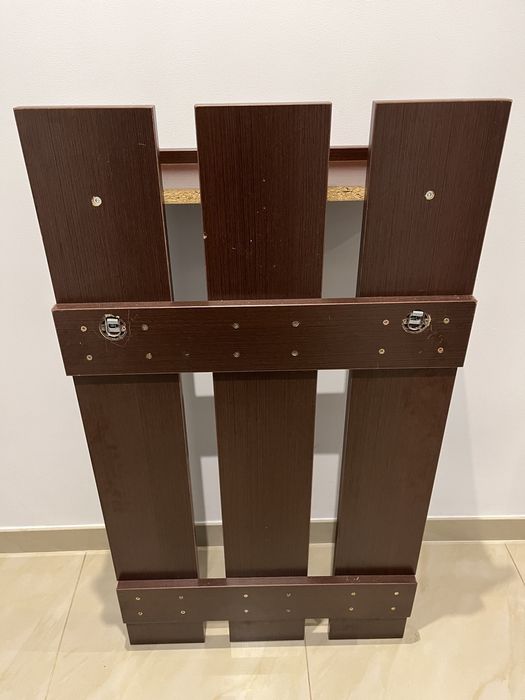 Wieszak przedpokojowy