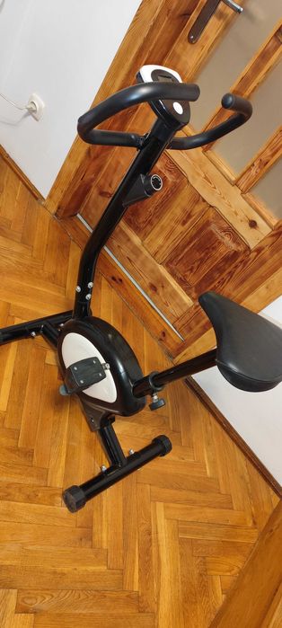 Rowerek stacjonarny do ćwiczeń
