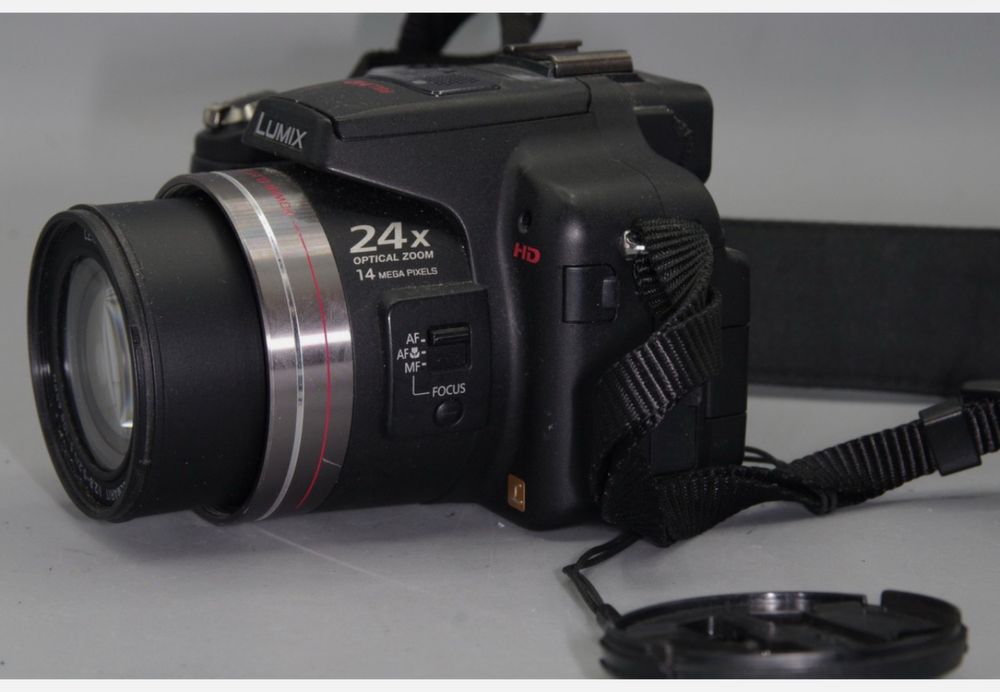 Vendo esta camara fotografica Lumiz fz 100