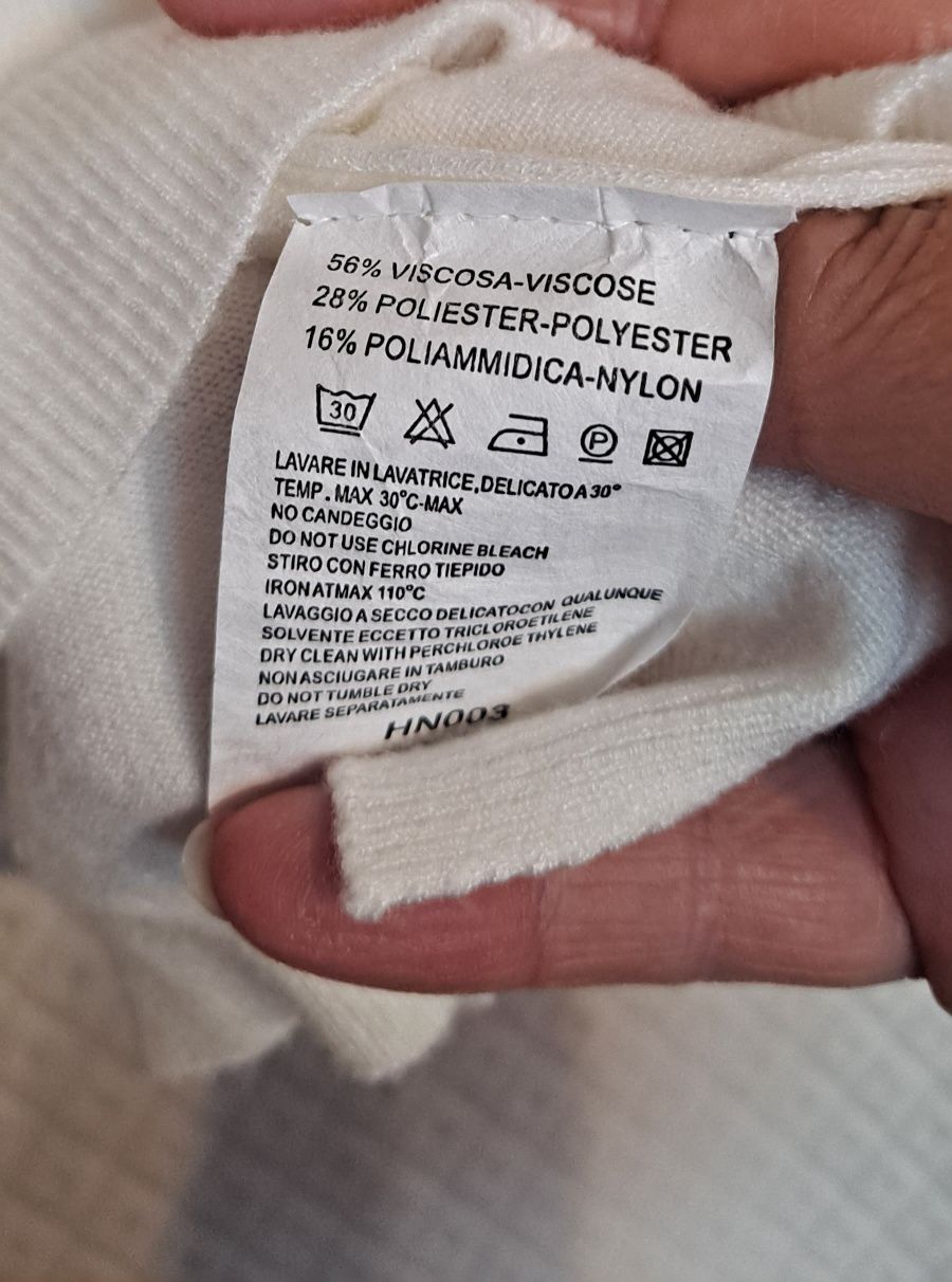 Sweter cienki z cyrkoniami