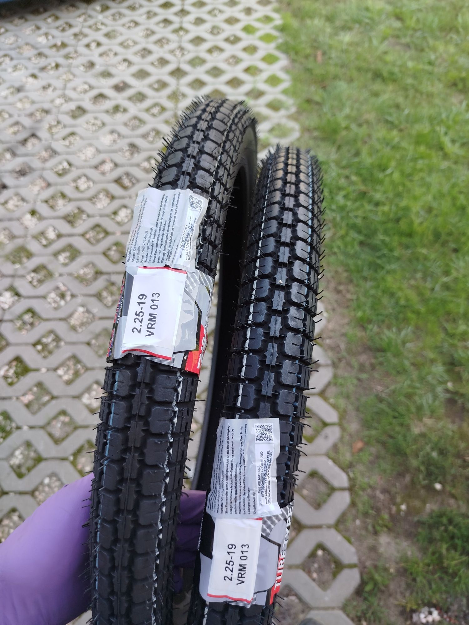 Koła komar 19 nirdzewne szprychy wąskie obręcze